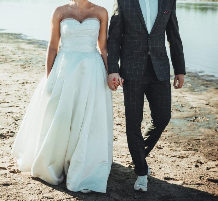 Suknia ślubna Pronovias Dalamo