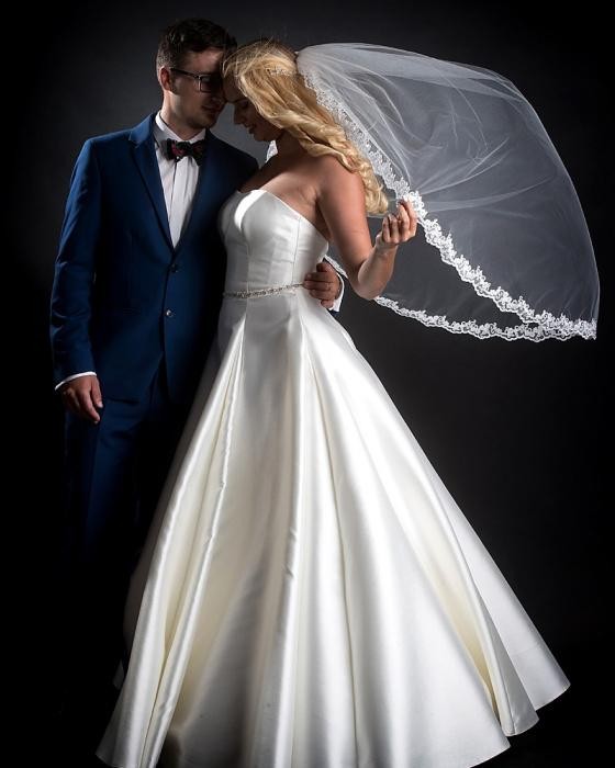 Cudowna ponadczasowa piękna klasyczna suknia ślubna