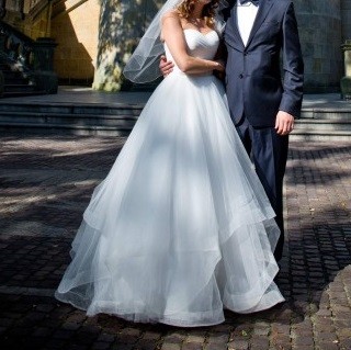 Piękna suknia ślubna z kolekcji Mentes Dominiss