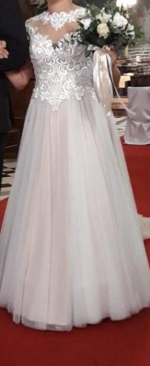 Suknia ślubna kolekcja 2018 r.40