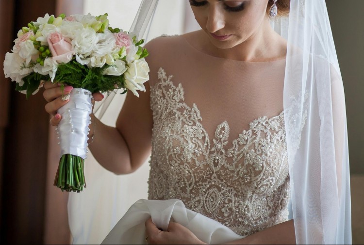 Sprzedam suknię ślubną