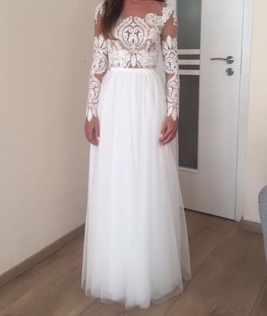 WYJĄTKOWA suknia ślubna z welonem!