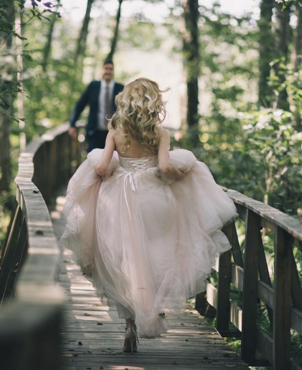 Suknia ślubna - pudrowy róż - salon Carmen