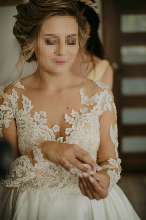 Sprzedam suknię ślubną