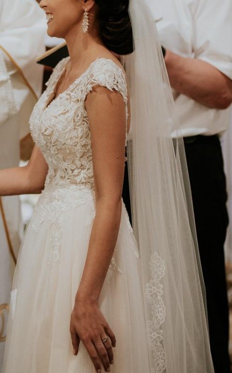 Suknia ślubna Herm's Bridal model Barton rozmiar 32