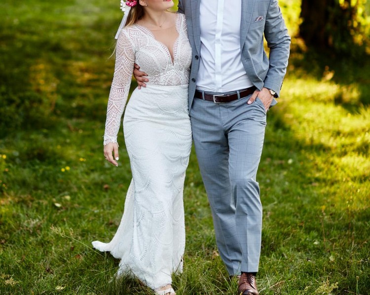 Suknia + welon - salon mody ślubnej Warszawa