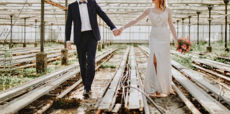 Sprzedam sukienkę ślubną