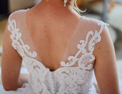 Mieniąca w słońcu, suknia księżniczka !