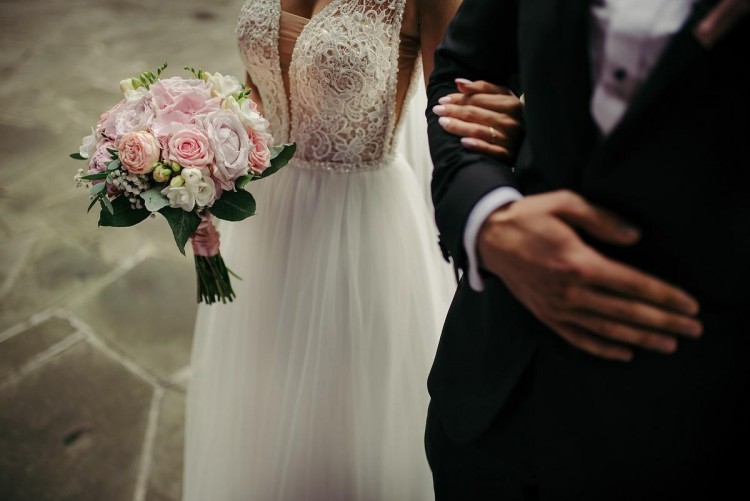 Sprzedam suknie ślubną rozmiar XS