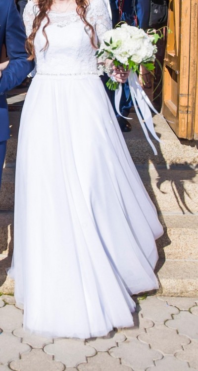 Biała Suknia Ślubna