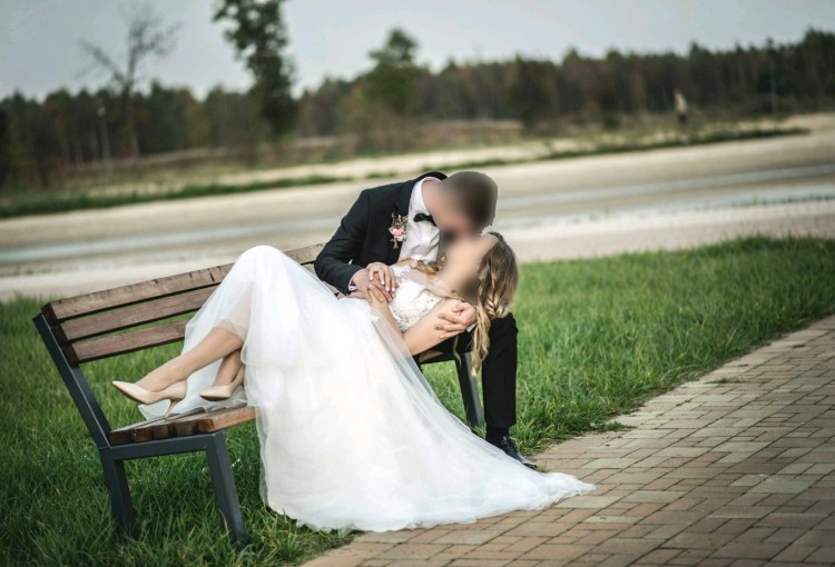 Piękna suknia slubna