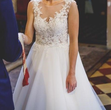 Suknia ślubna rozmiar 36