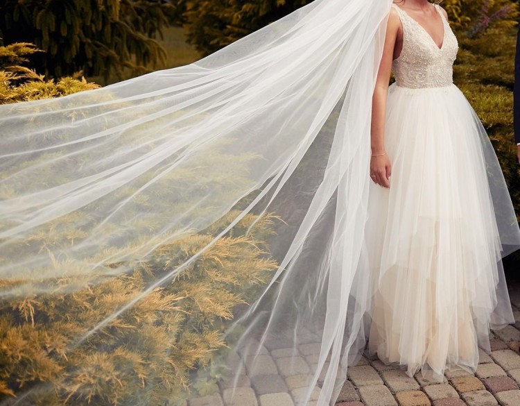 suknia - odkryte plecy  Atelier Sylwii Kopczyńskiej r.34