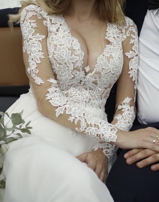 Suknia ślubna Lilian West 6422