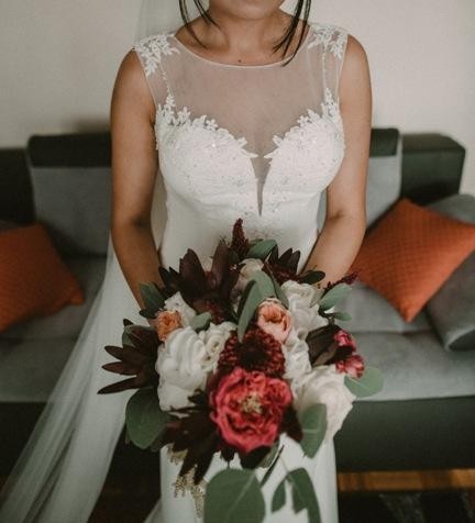 Zmysłowa suknia ślubna