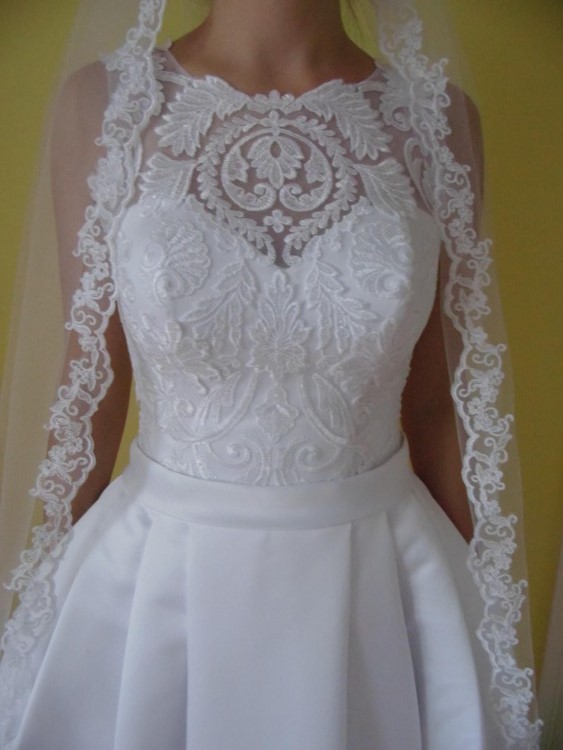 Suknia ślubna z kieszeniami Gabana