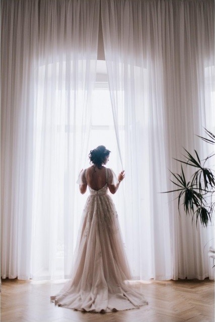 suknia ślubna glamour