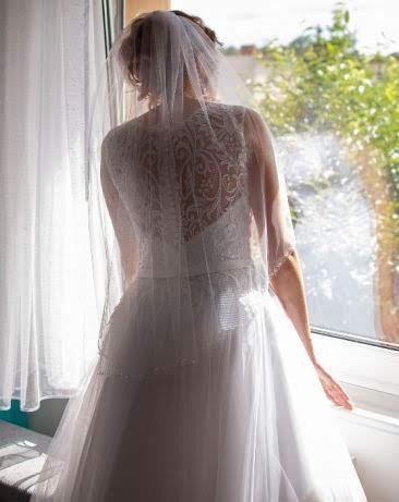 Piękna suknia slubna