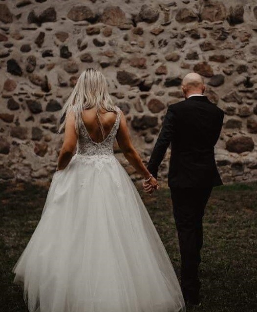 Prepiękna suknia 2018 Rozmiar S