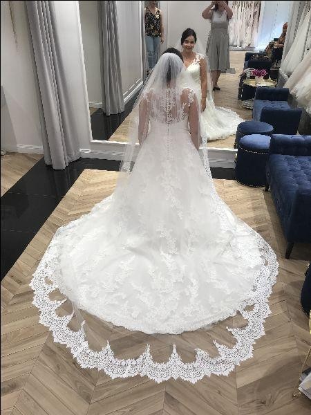 Sprzedam suknię ślubną PRONOVIAS