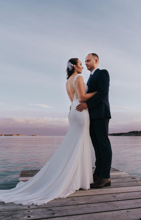 Suknia ślubna Lillian West 6454 2017