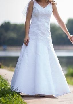 Sprzedam suknię ślubną