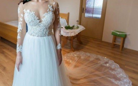 Suknia Ślubna- Milla Nova 34- Jersey