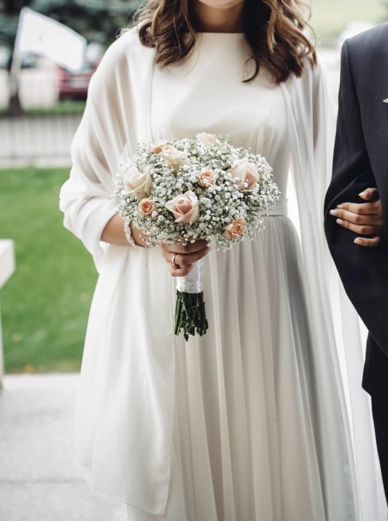 Suknia ślubna + szal