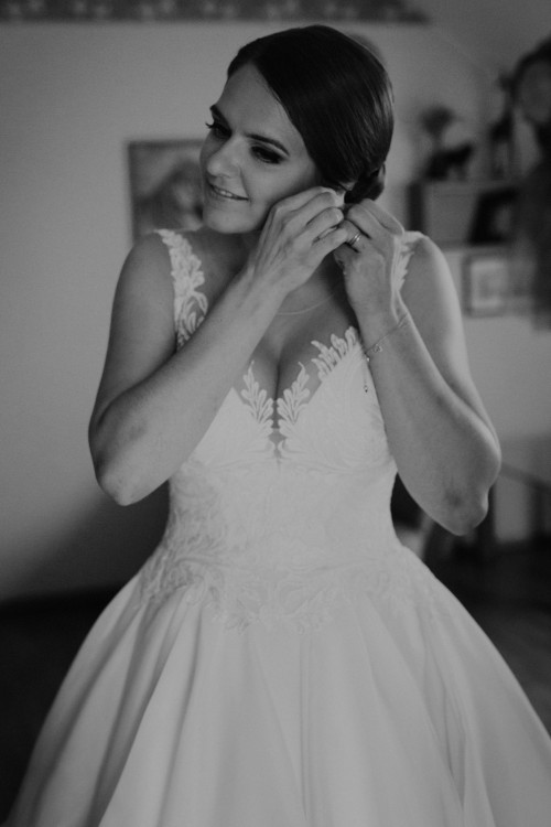 Sprzedam Przepiękną Suknię Maxima 4618