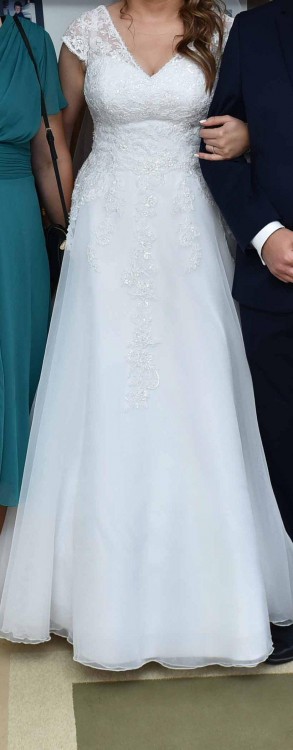 SPRZEDAM SUKNIĘ ŚLUBNĄ