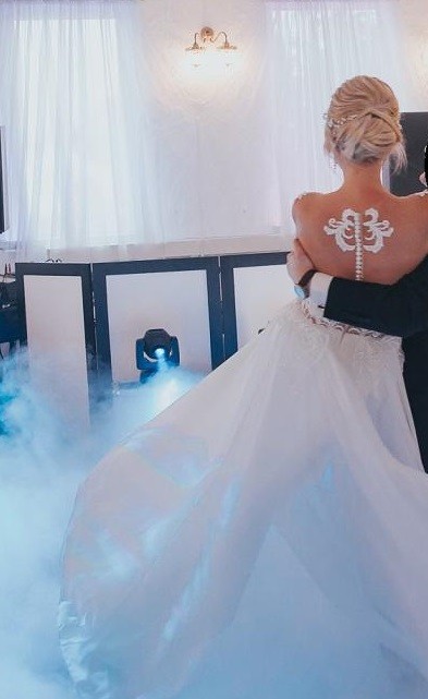 Piękna Suknia ślubna 36/38