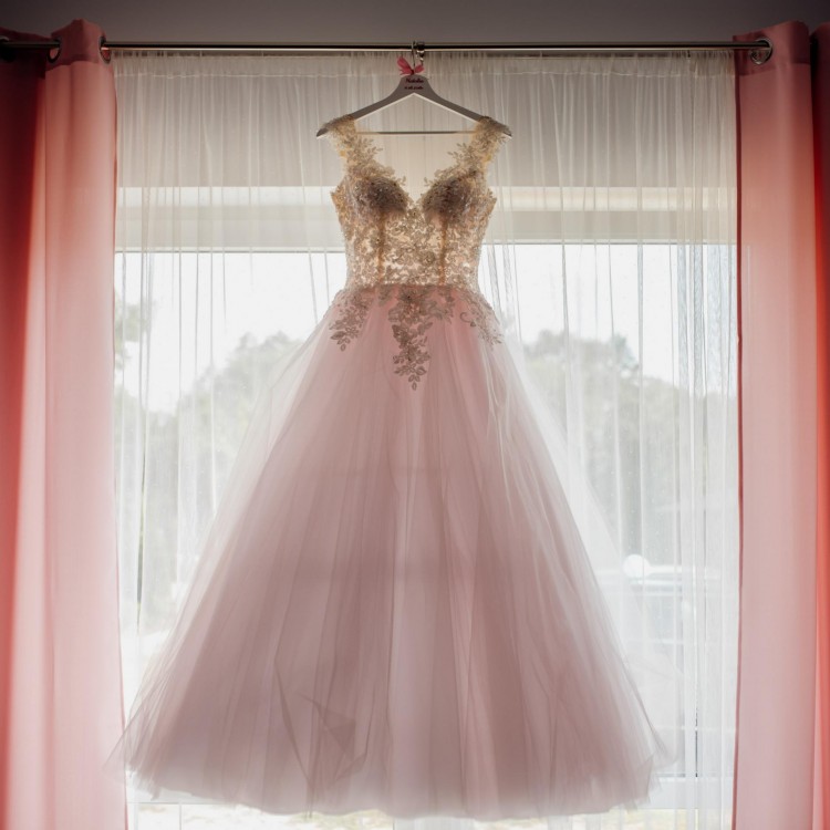 Suknia ślubna princeska pudrowy róż