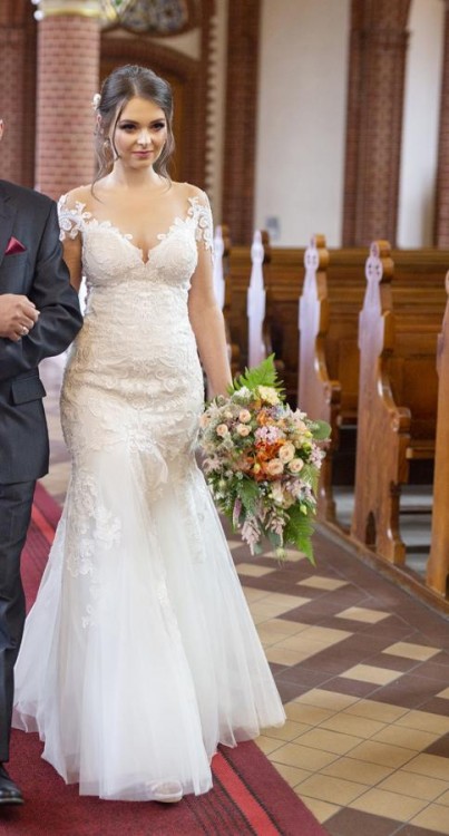 Suknia ślubna salon roz 36 wzrost 170 + 11cm obcas