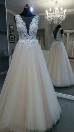 Orginalna sukniaslubna r. 38