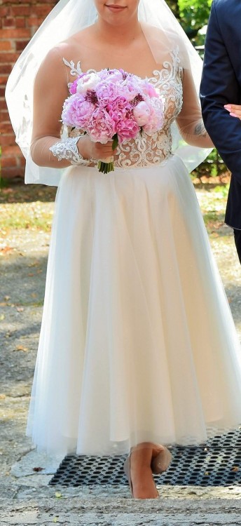 Śliczna Suknia Ślubna