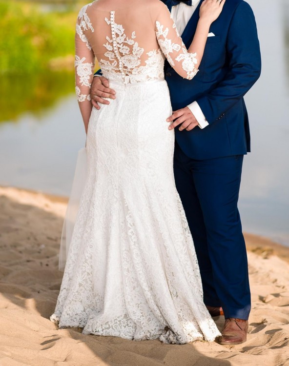 Suknia na sprzedaż!