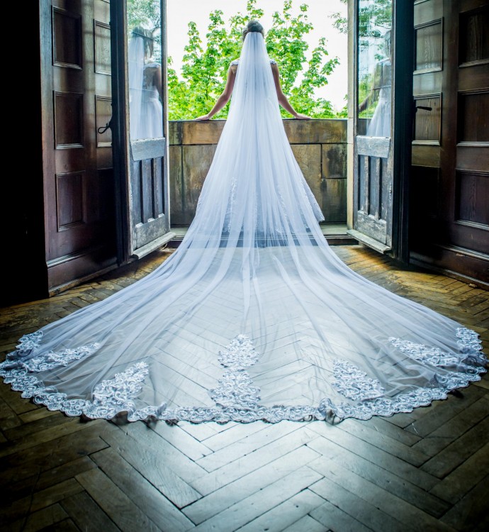 Suknia ślubna + welon