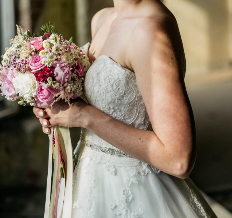 Suknia ślubna Stella York