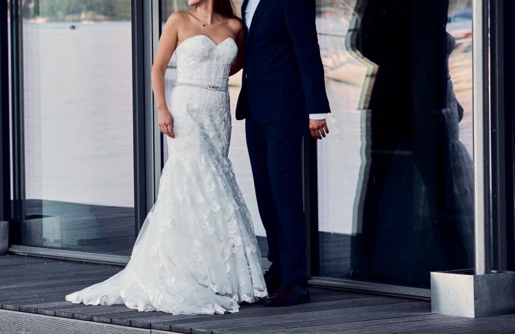 Przepiękna suknia ślubna z dodatkami. Boho