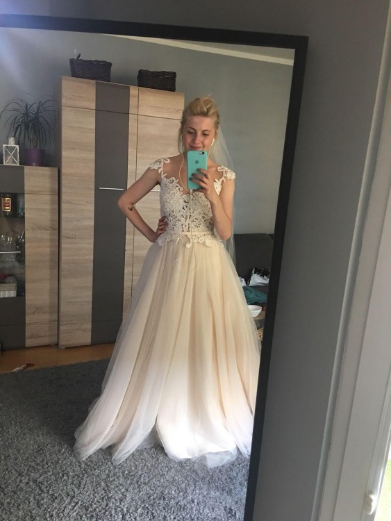 SSuknia ślubna Papilio 1746 brzoskwiniowa rustykalna S