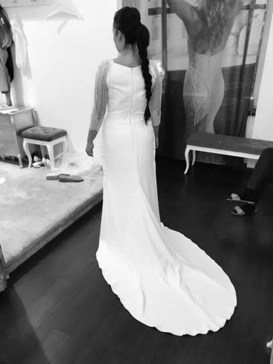 Sprzedam piękna elegancka suknie ślubna