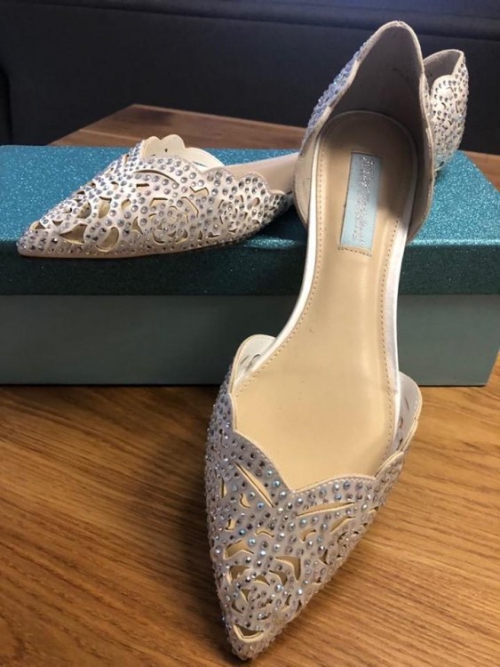 Betsey johnson new arrivals lucy flats ivory