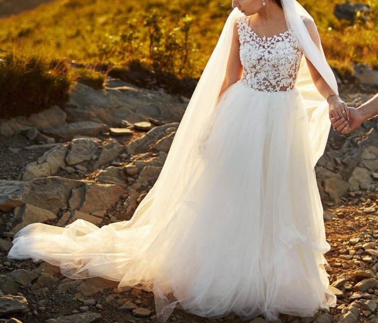 Suknia ślubna rozmiar S