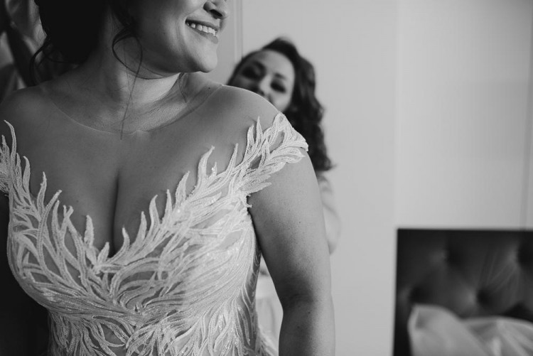 Suknia ślubna Boho beż gipiura tiul 42