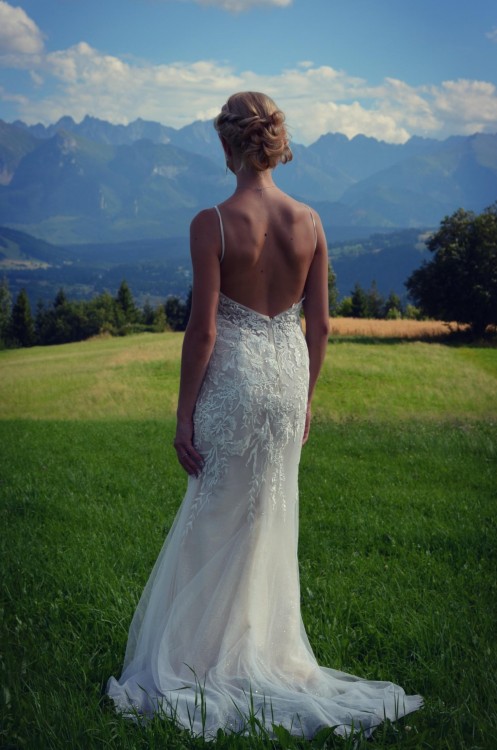 Suknia ślubna syrenka