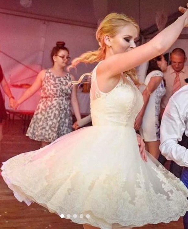 Suknia ślubna/ poprawinowa