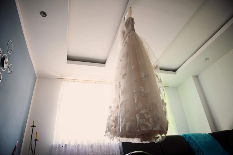 Piękna suknia ślubna