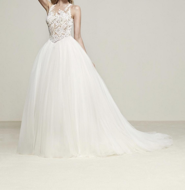 Suknia ślubna Pronovias Droma