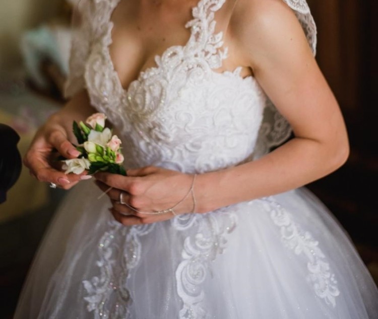 Suknia ślubna biała princessa salon La Belle 34/36