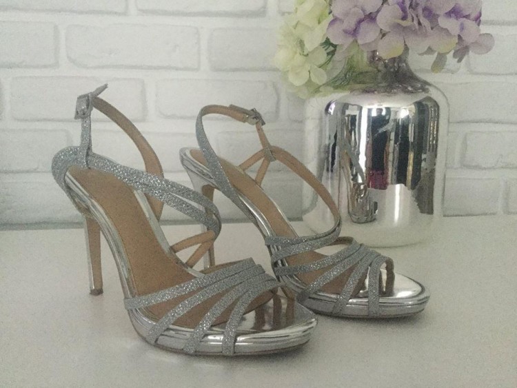 Buty Badgley Mischka rozmiar 38